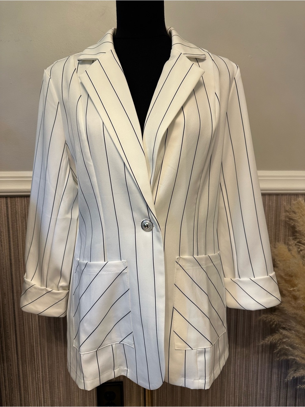 White Black Pinstripe Longline Blazer Small Rolled Cuff Career Coastal Chic